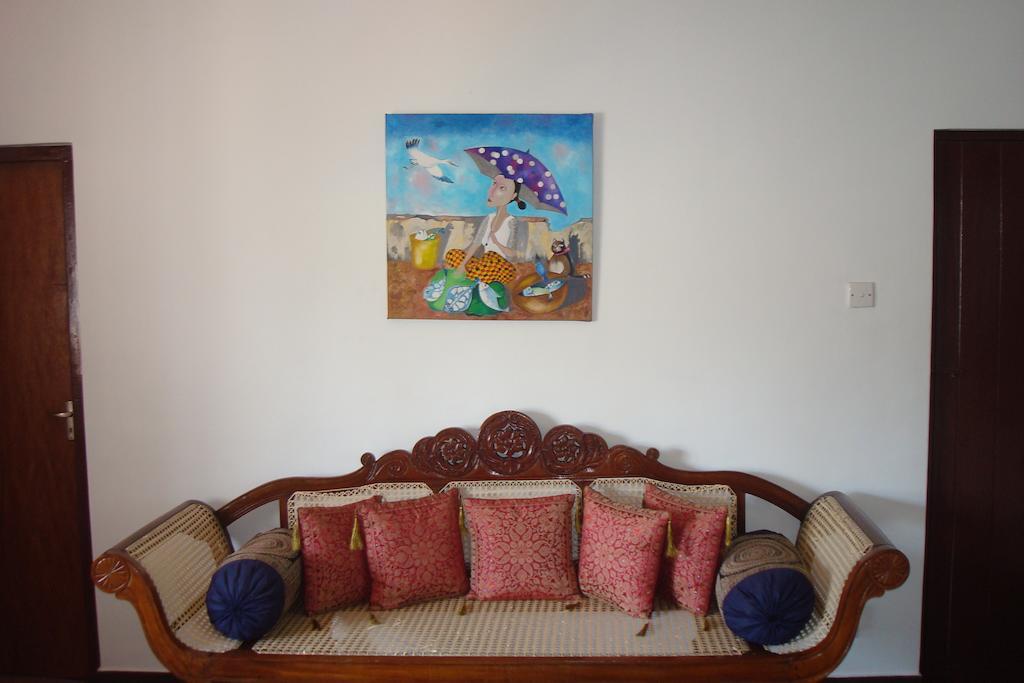 Blue Seas Guest House マウントラビニア エクステリア 写真